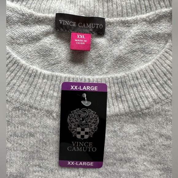 🌺 CLEARANCE 🌺 Vince Camuto Center Seam Crewneck Sweater - NWT - Picture 3 of 7